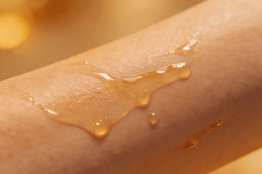 Aceite corporal reafirmante: por qué tu piel necesita más que una crema hidratante